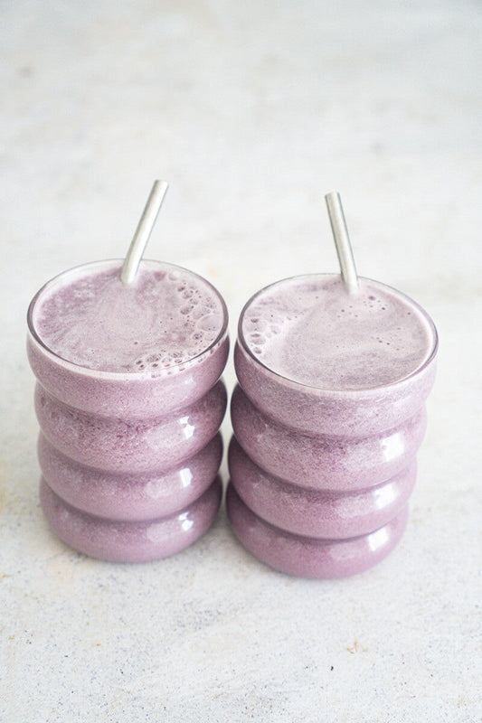 Björnbärs- och mandelmjölk