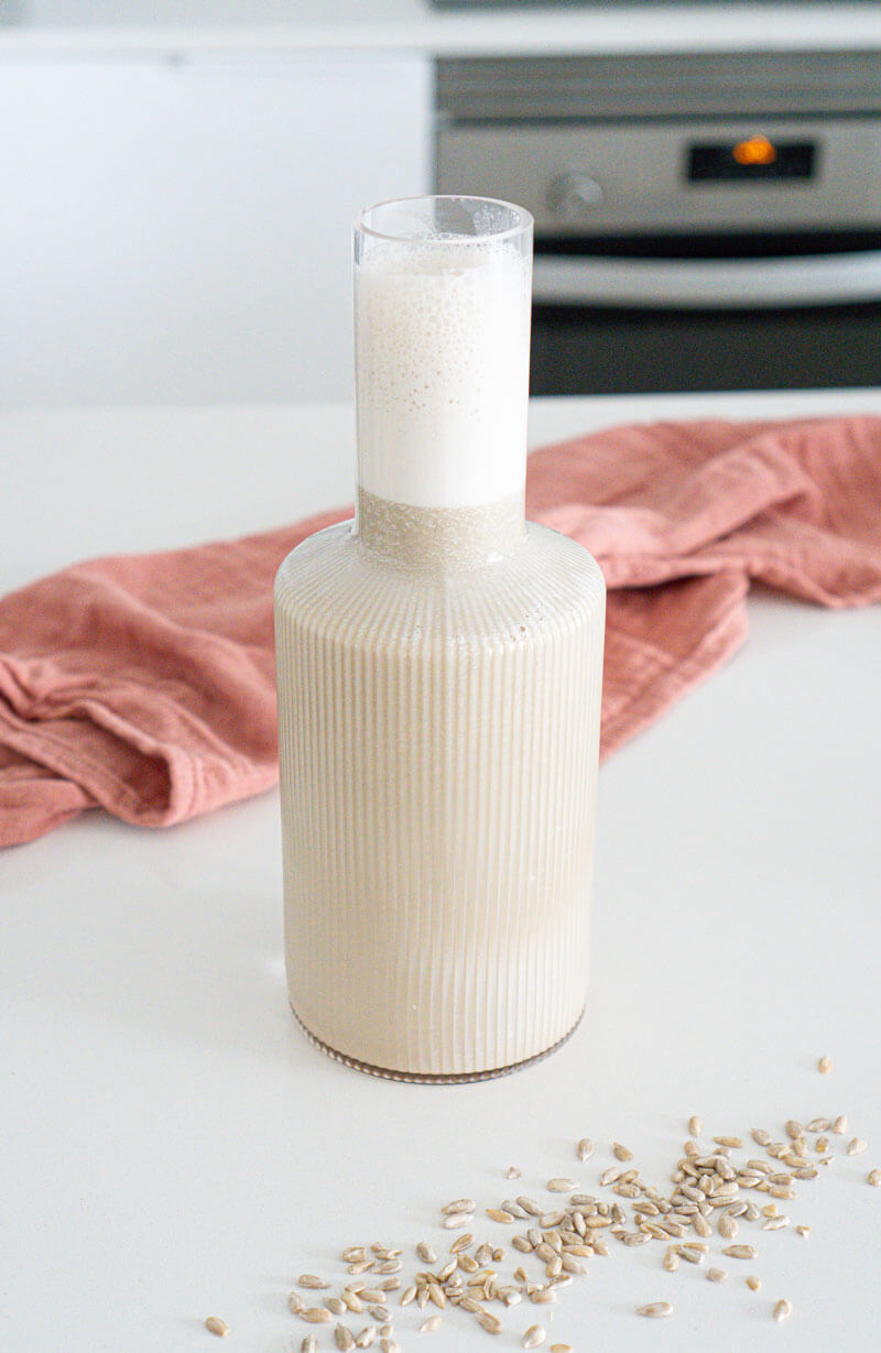 Solsikkekjernemelk