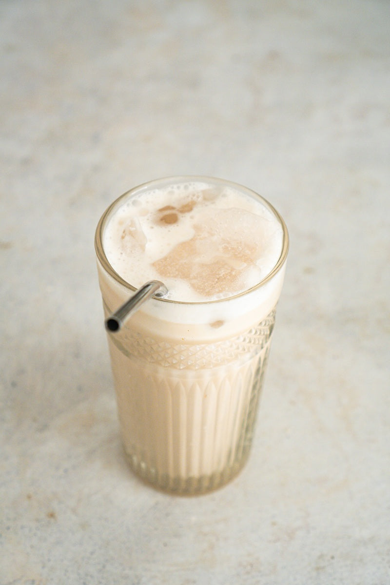 Fløyelsmyk mandelmocktail